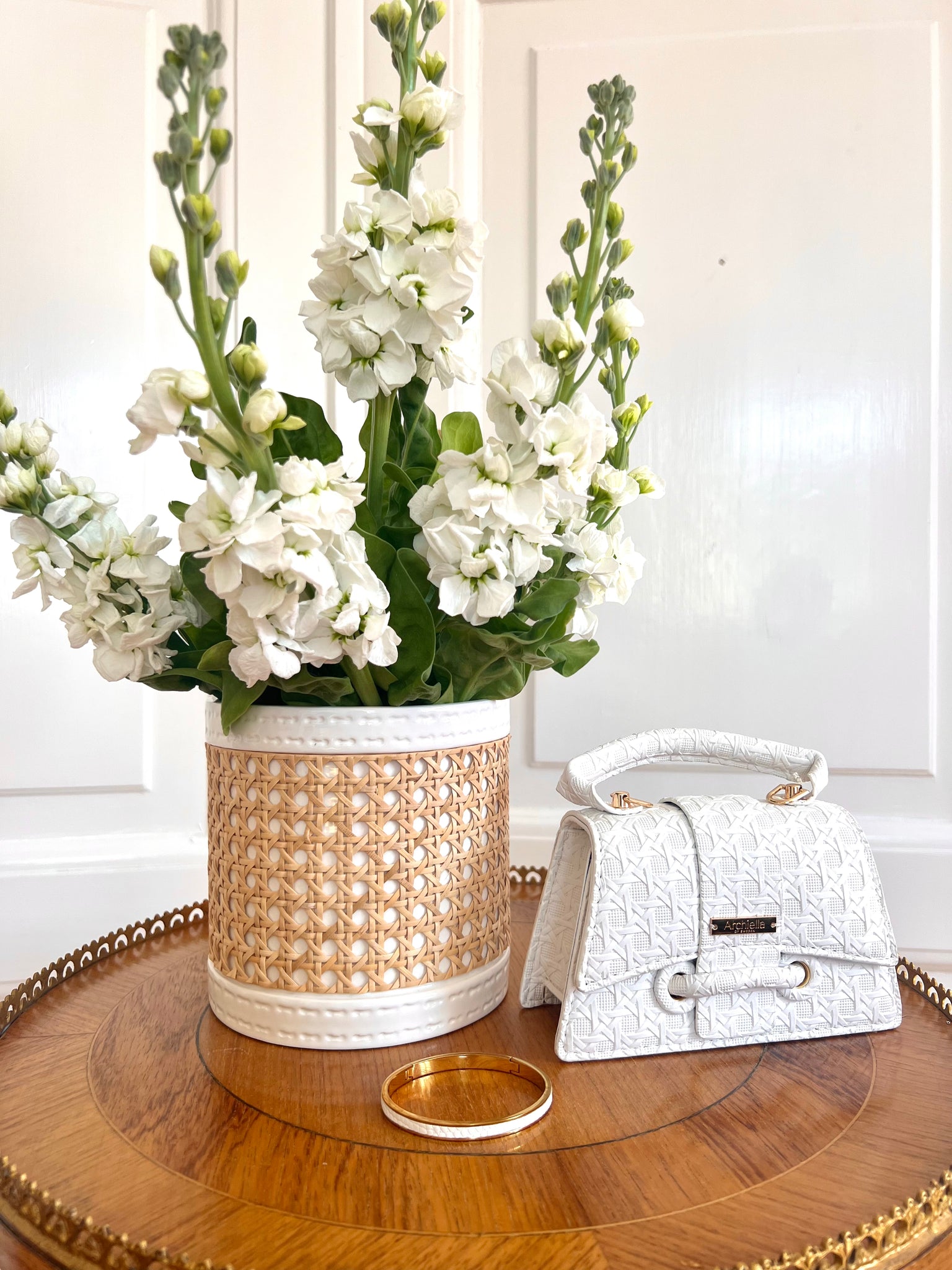 Archiella Mini Chic Handbag White Lotus