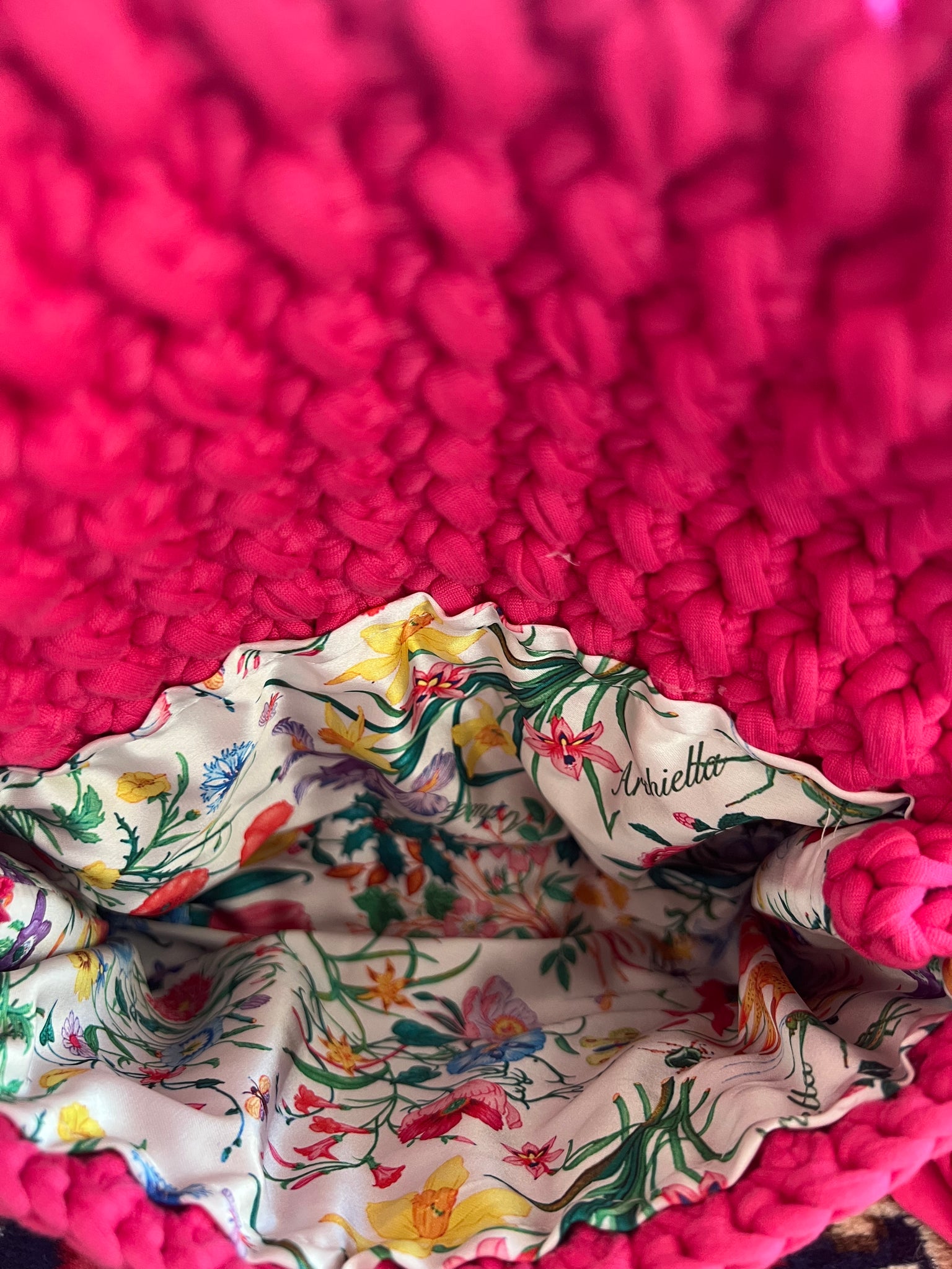 New Design S/S 25 Sample Archiella Crochet Handbag Hibiscus